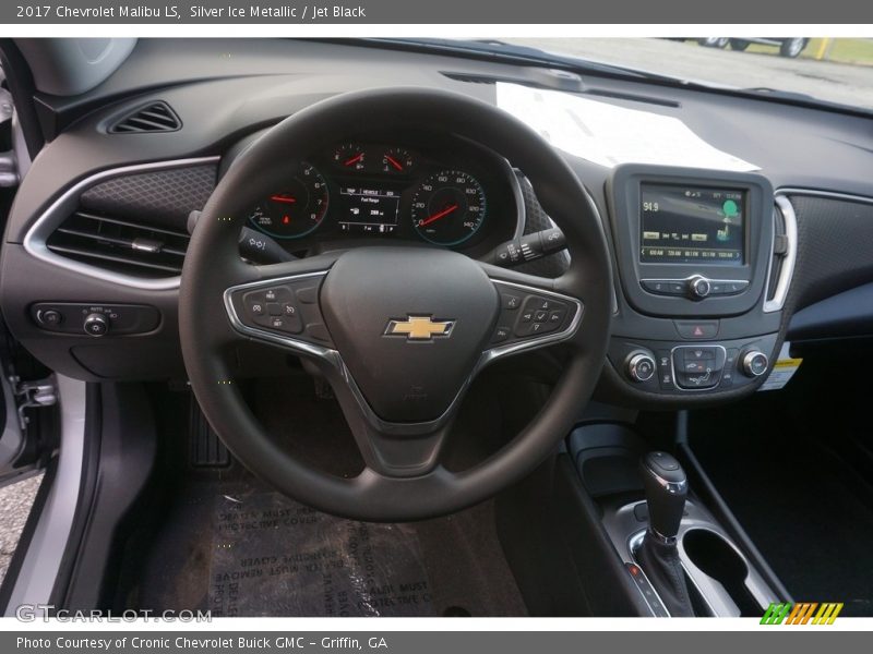 Silver Ice Metallic / Jet Black 2017 Chevrolet Malibu LS