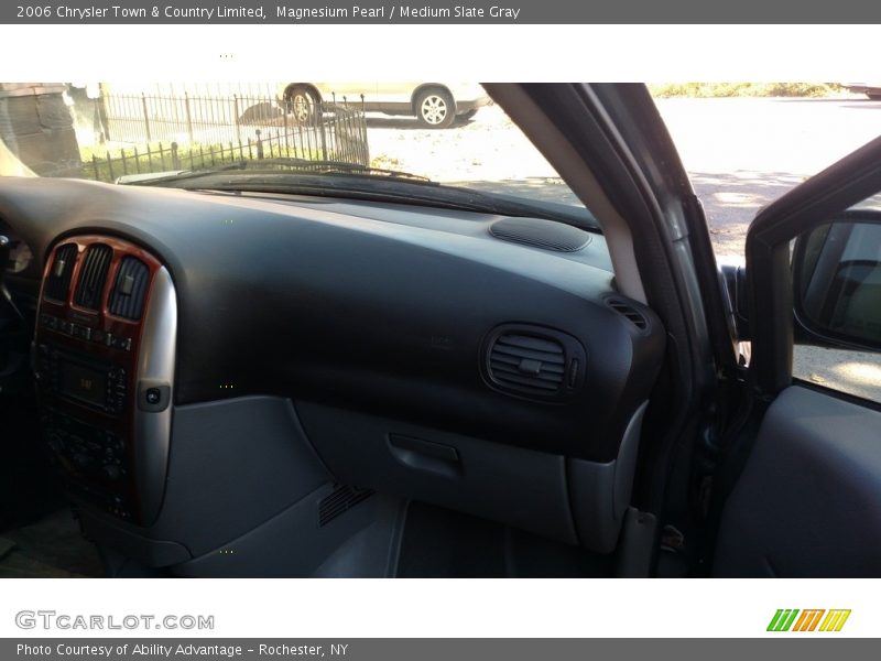 Magnesium Pearl / Medium Slate Gray 2006 Chrysler Town & Country Limited