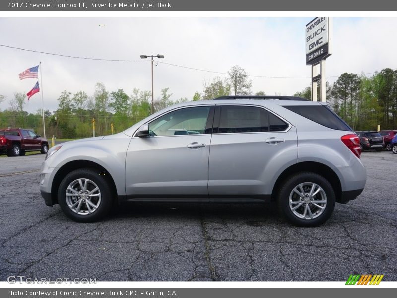 Silver Ice Metallic / Jet Black 2017 Chevrolet Equinox LT