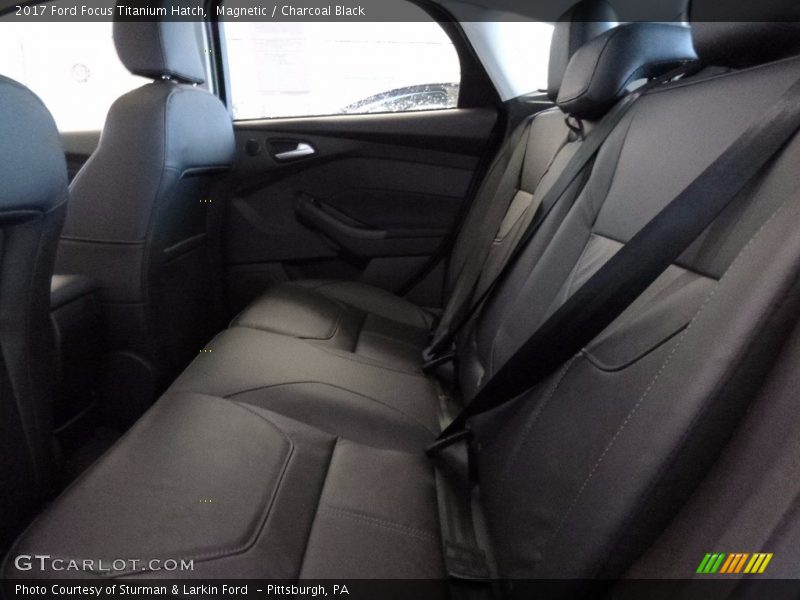 Magnetic / Charcoal Black 2017 Ford Focus Titanium Hatch