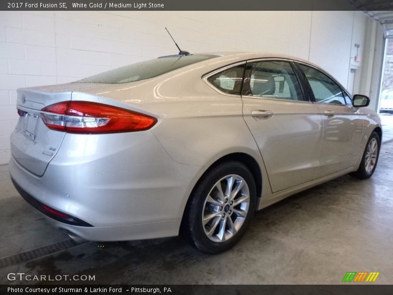 White Gold / Medium Light Stone 2017 Ford Fusion SE