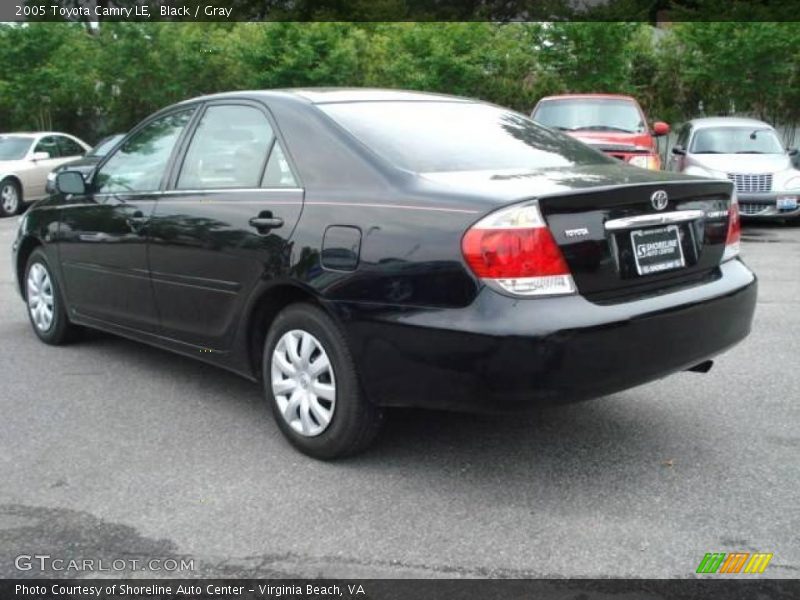 Black / Gray 2005 Toyota Camry LE