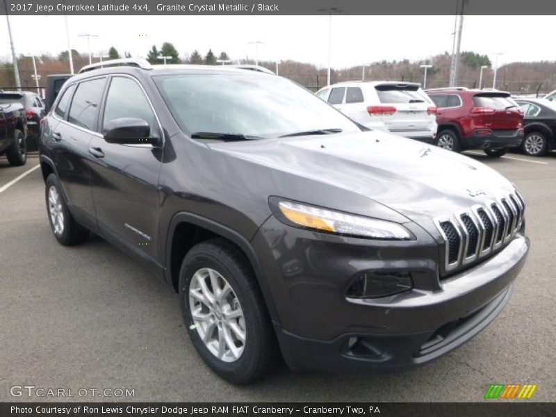 Granite Crystal Metallic / Black 2017 Jeep Cherokee Latitude 4x4