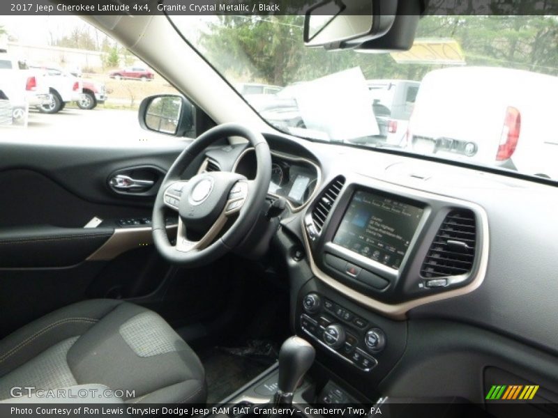 Granite Crystal Metallic / Black 2017 Jeep Cherokee Latitude 4x4