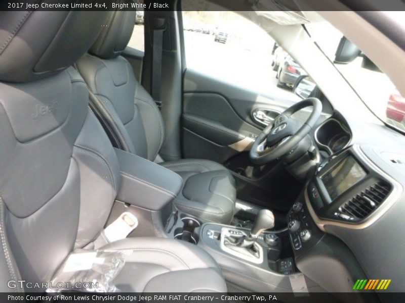 Bright White / Black 2017 Jeep Cherokee Limited 4x4