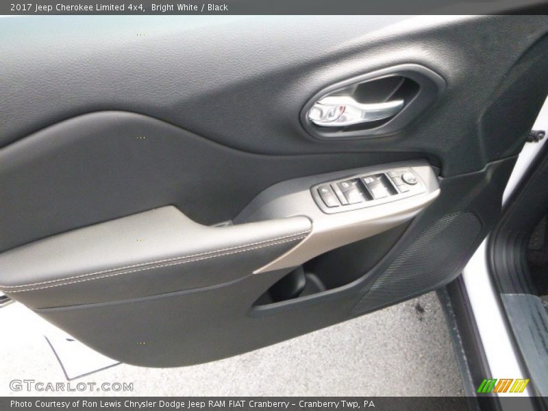 Bright White / Black 2017 Jeep Cherokee Limited 4x4
