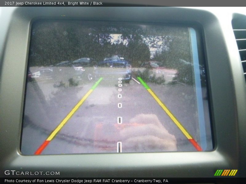 Bright White / Black 2017 Jeep Cherokee Limited 4x4