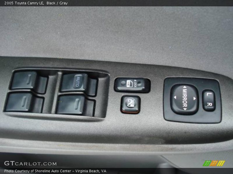 Black / Gray 2005 Toyota Camry LE