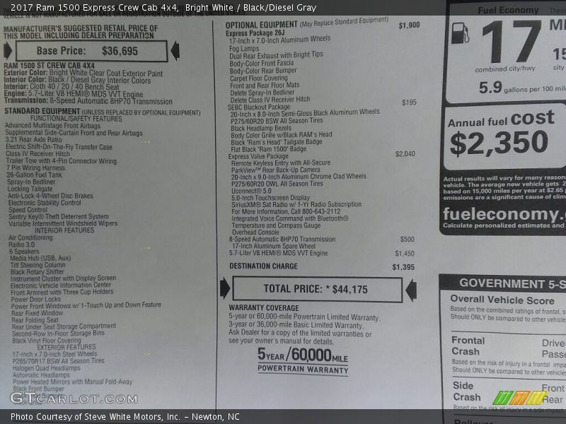 Bright White / Black/Diesel Gray 2017 Ram 1500 Express Crew Cab 4x4