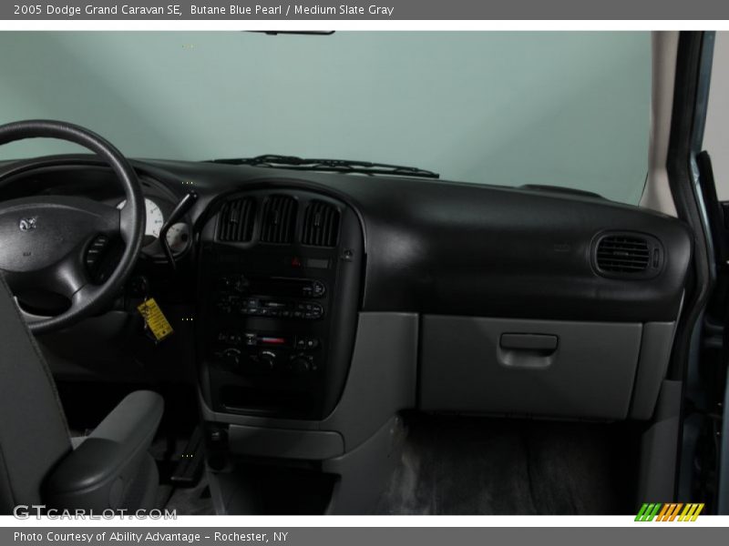 Butane Blue Pearl / Medium Slate Gray 2005 Dodge Grand Caravan SE