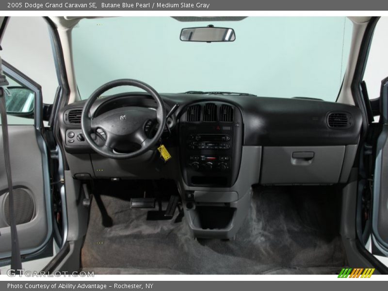 Butane Blue Pearl / Medium Slate Gray 2005 Dodge Grand Caravan SE