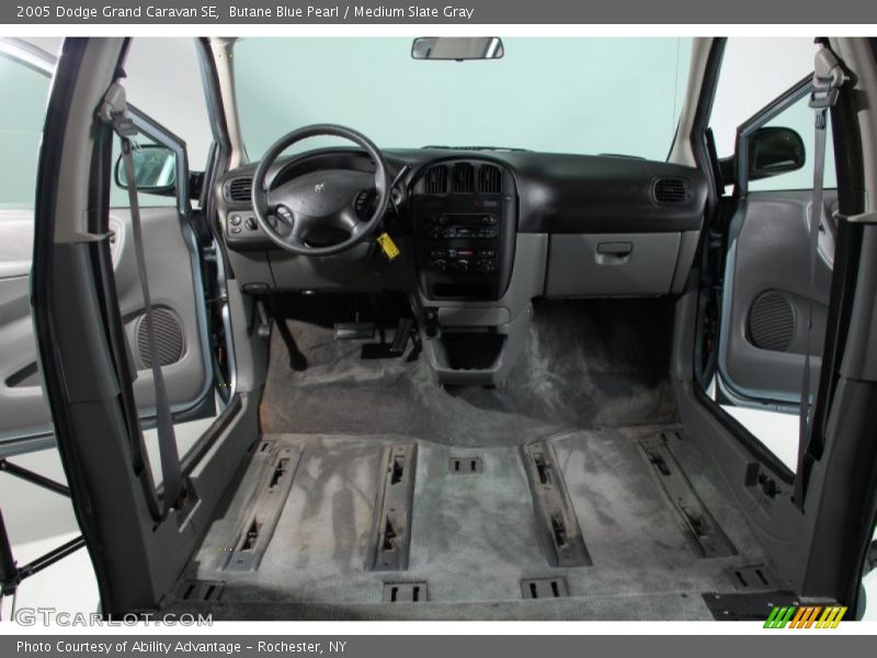 Butane Blue Pearl / Medium Slate Gray 2005 Dodge Grand Caravan SE
