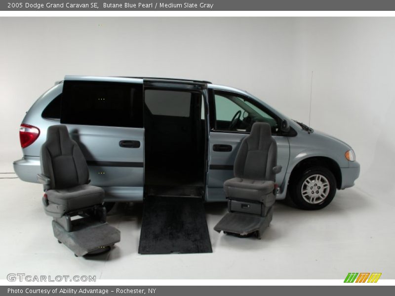 Butane Blue Pearl / Medium Slate Gray 2005 Dodge Grand Caravan SE