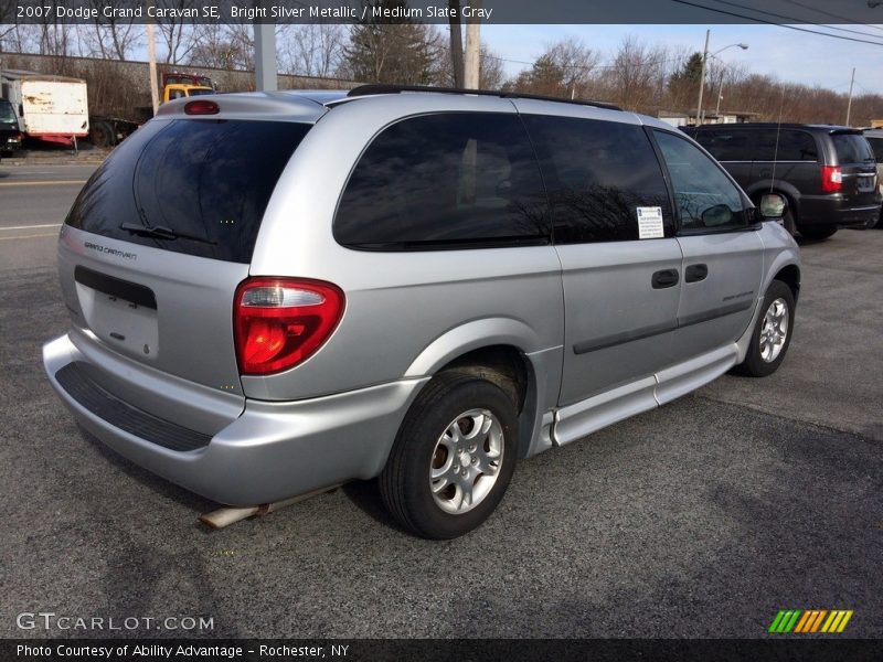 Bright Silver Metallic / Medium Slate Gray 2007 Dodge Grand Caravan SE