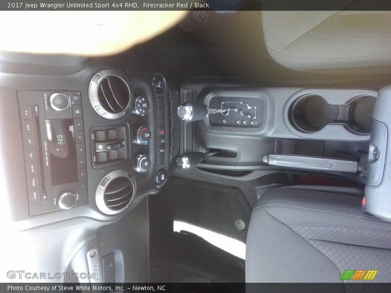 Firecracker Red / Black 2017 Jeep Wrangler Unlimited Sport 4x4 RHD