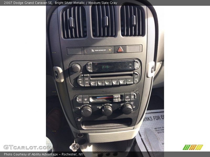 Bright Silver Metallic / Medium Slate Gray 2007 Dodge Grand Caravan SE