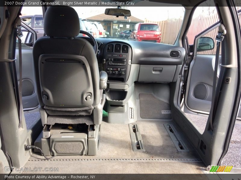 Bright Silver Metallic / Medium Slate Gray 2007 Dodge Grand Caravan SE