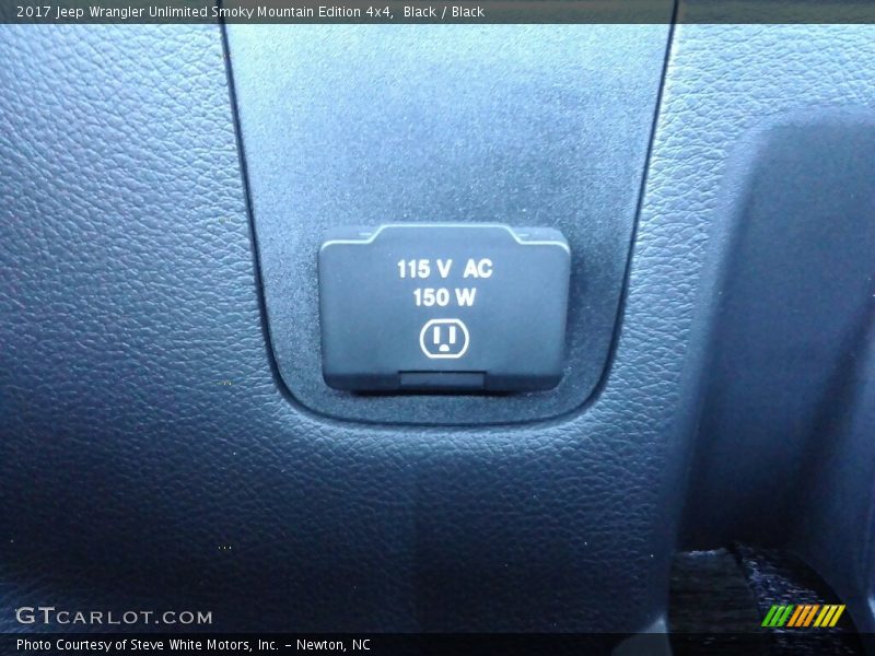 Black / Black 2017 Jeep Wrangler Unlimited Smoky Mountain Edition 4x4