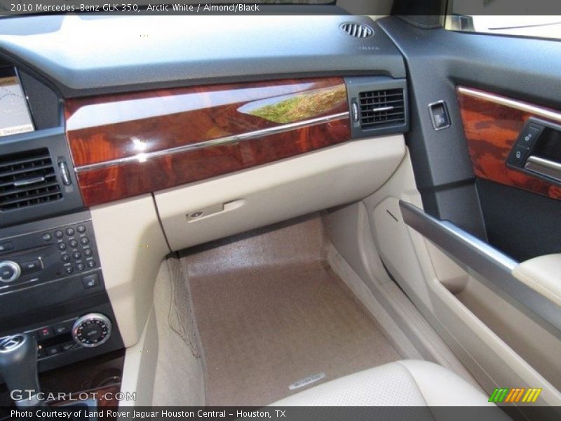 Arctic White / Almond/Black 2010 Mercedes-Benz GLK 350