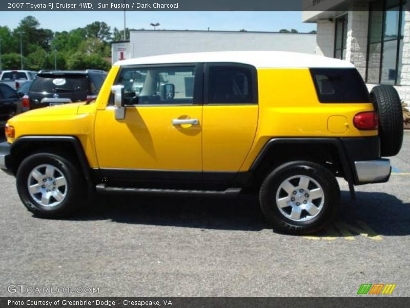 Sun Fusion / Dark Charcoal 2007 Toyota FJ Cruiser 4WD