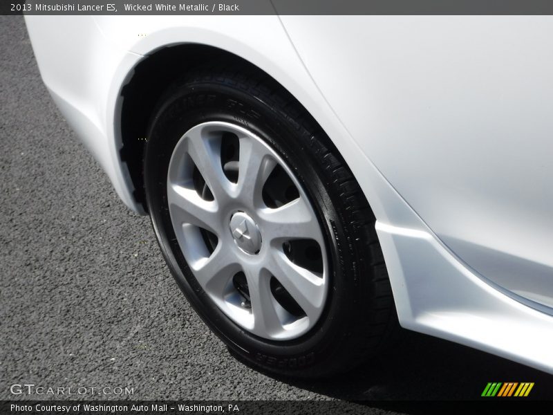 Wicked White Metallic / Black 2013 Mitsubishi Lancer ES
