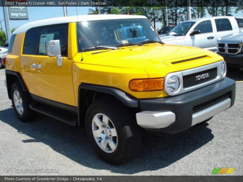 Sun Fusion / Dark Charcoal 2007 Toyota FJ Cruiser 4WD