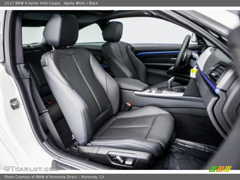 Alpine White / Black 2017 BMW 4 Series 440i Coupe