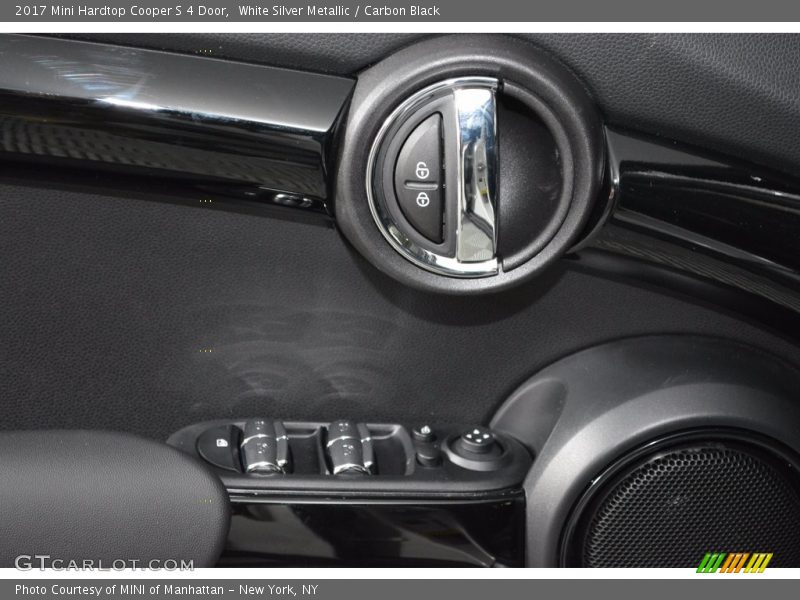 White Silver Metallic / Carbon Black 2017 Mini Hardtop Cooper S 4 Door