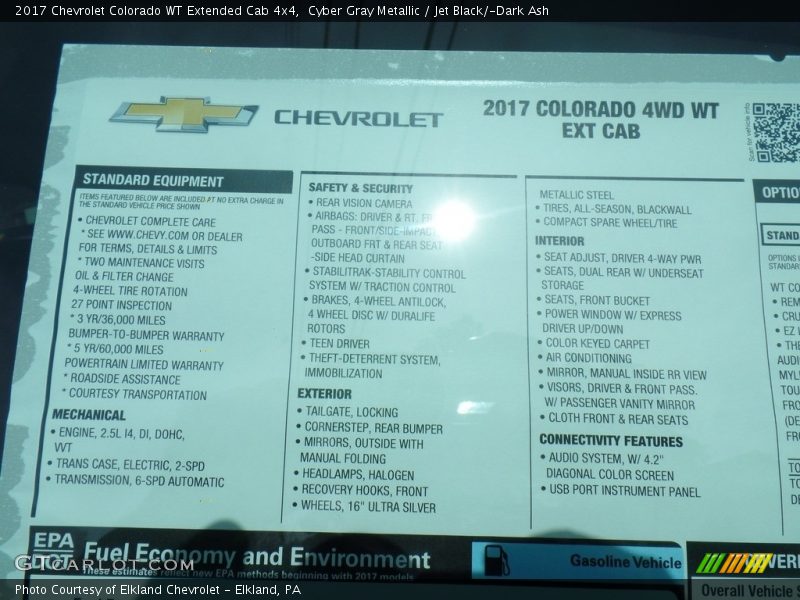 Cyber Gray Metallic / Jet Black/­Dark Ash 2017 Chevrolet Colorado WT Extended Cab 4x4