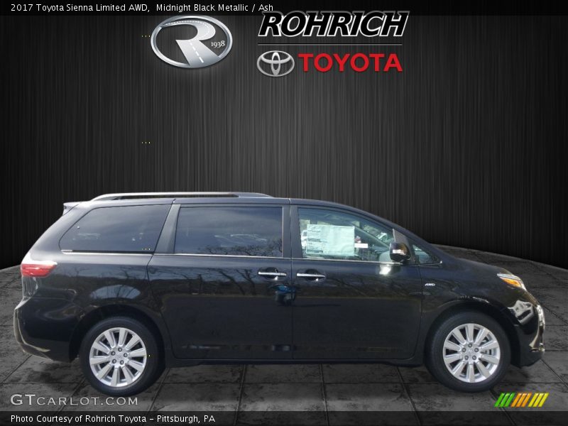 Midnight Black Metallic / Ash 2017 Toyota Sienna Limited AWD