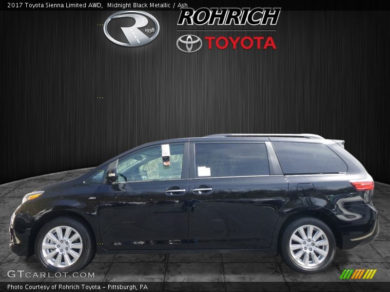 Midnight Black Metallic / Ash 2017 Toyota Sienna Limited AWD