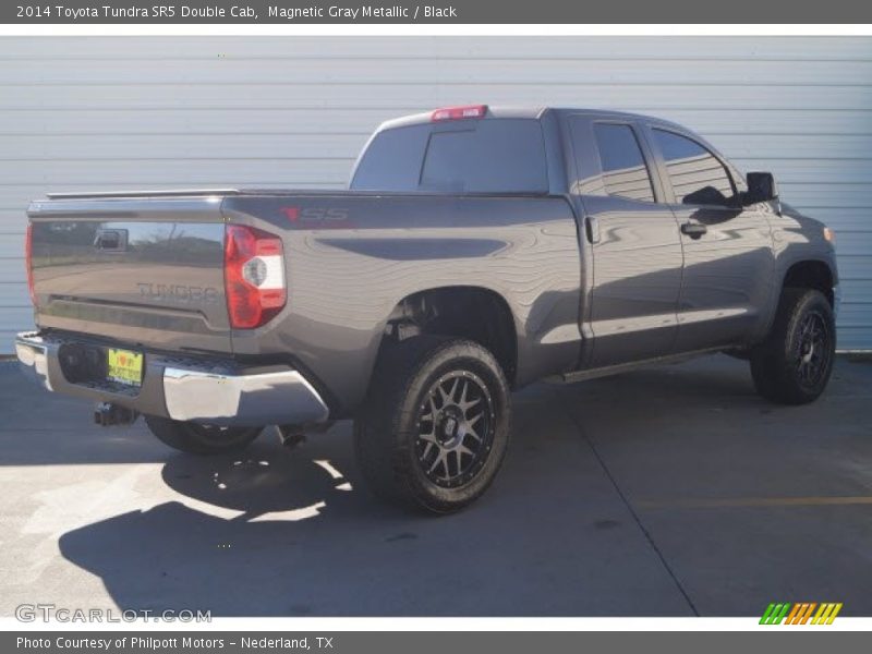 Magnetic Gray Metallic / Black 2014 Toyota Tundra SR5 Double Cab