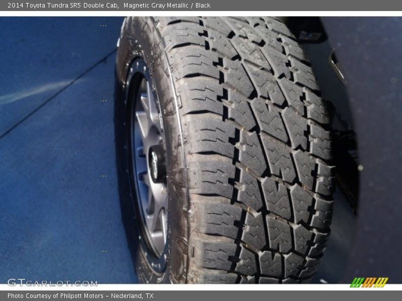 Magnetic Gray Metallic / Black 2014 Toyota Tundra SR5 Double Cab