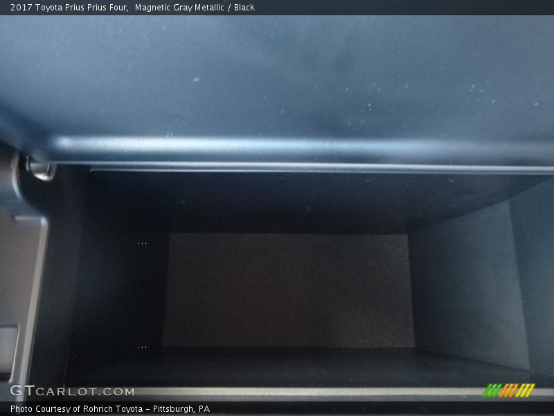 Magnetic Gray Metallic / Black 2017 Toyota Prius Prius Four