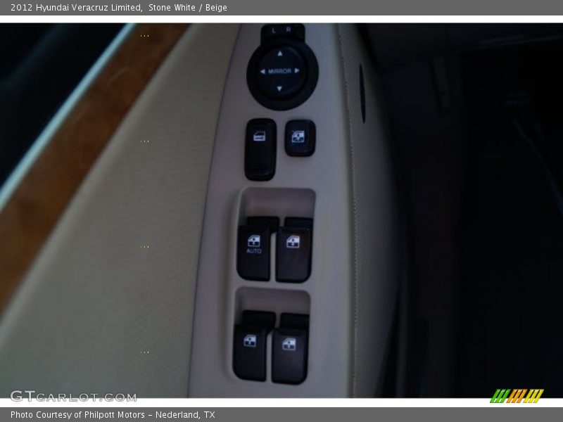Stone White / Beige 2012 Hyundai Veracruz Limited