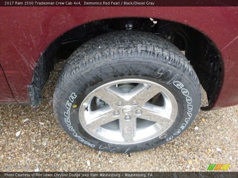 Delmonico Red Pearl / Black/Diesel Gray 2017 Ram 1500 Tradesman Crew Cab 4x4