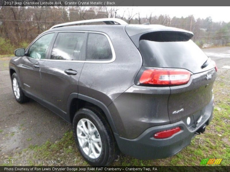 Granite Crystal Metallic / Black 2017 Jeep Cherokee Latitude 4x4