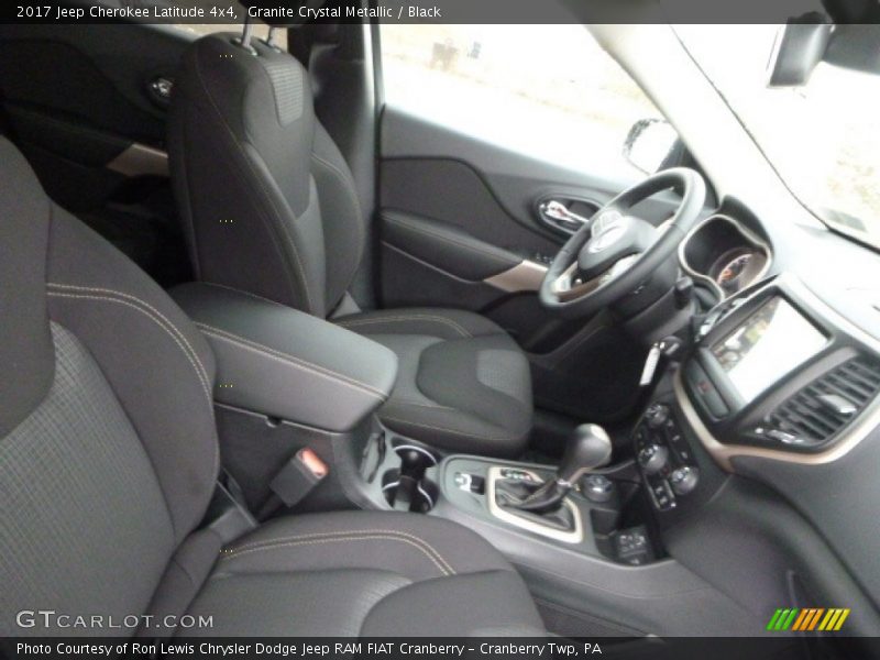 Granite Crystal Metallic / Black 2017 Jeep Cherokee Latitude 4x4