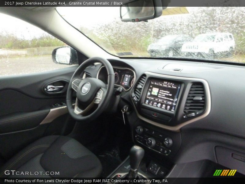 Granite Crystal Metallic / Black 2017 Jeep Cherokee Latitude 4x4