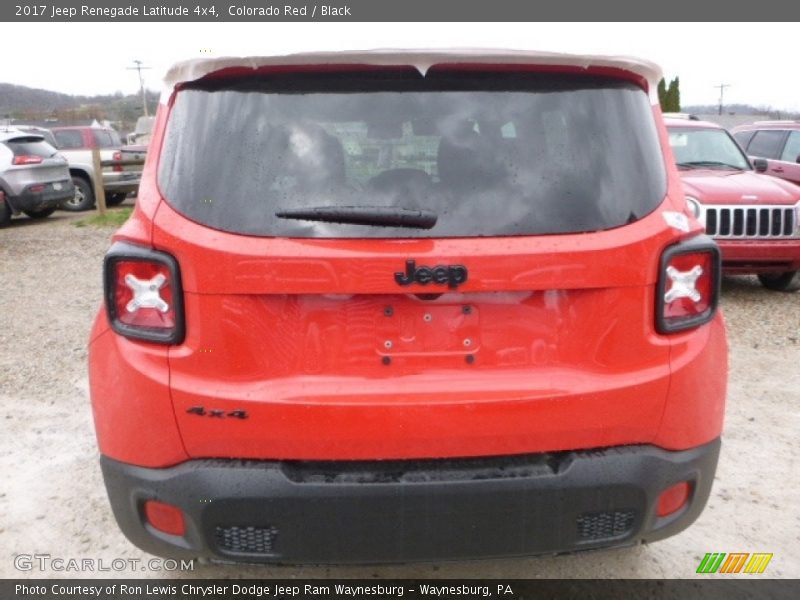 Colorado Red / Black 2017 Jeep Renegade Latitude 4x4