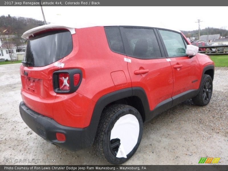 Colorado Red / Black 2017 Jeep Renegade Latitude 4x4