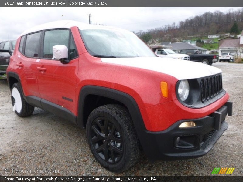 Colorado Red / Black 2017 Jeep Renegade Latitude 4x4