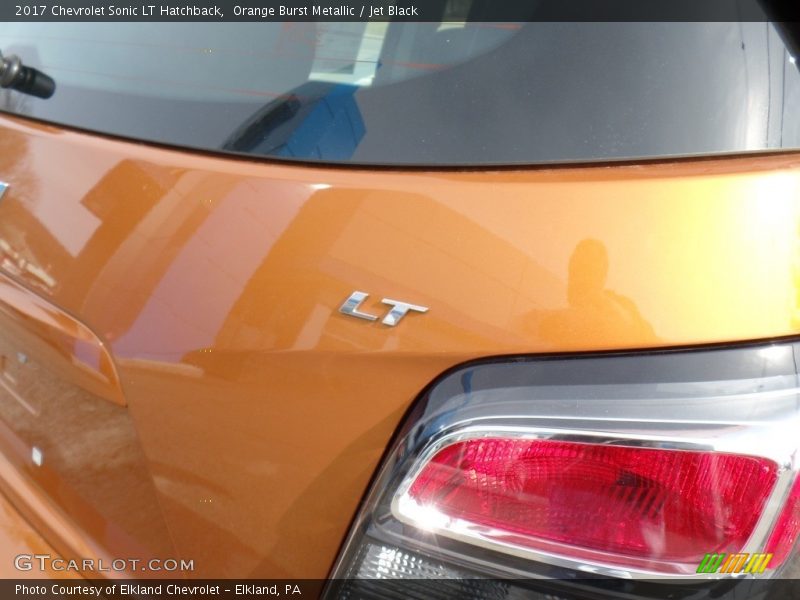 Orange Burst Metallic / Jet Black 2017 Chevrolet Sonic LT Hatchback