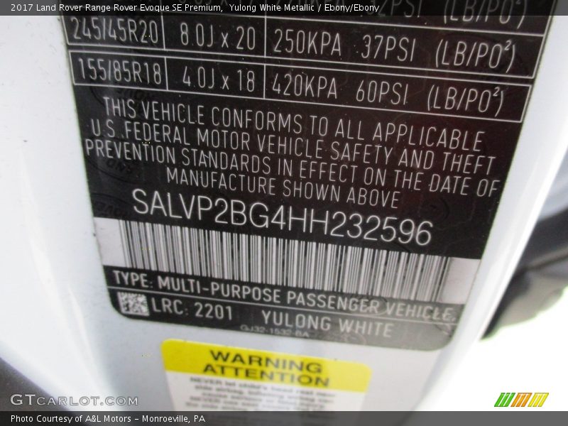 Yulong White Metallic / Ebony/Ebony 2017 Land Rover Range Rover Evoque SE Premium