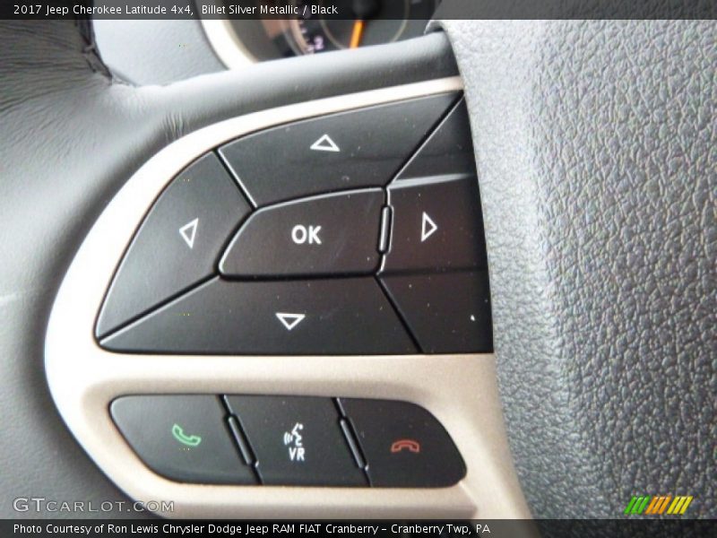 Billet Silver Metallic / Black 2017 Jeep Cherokee Latitude 4x4