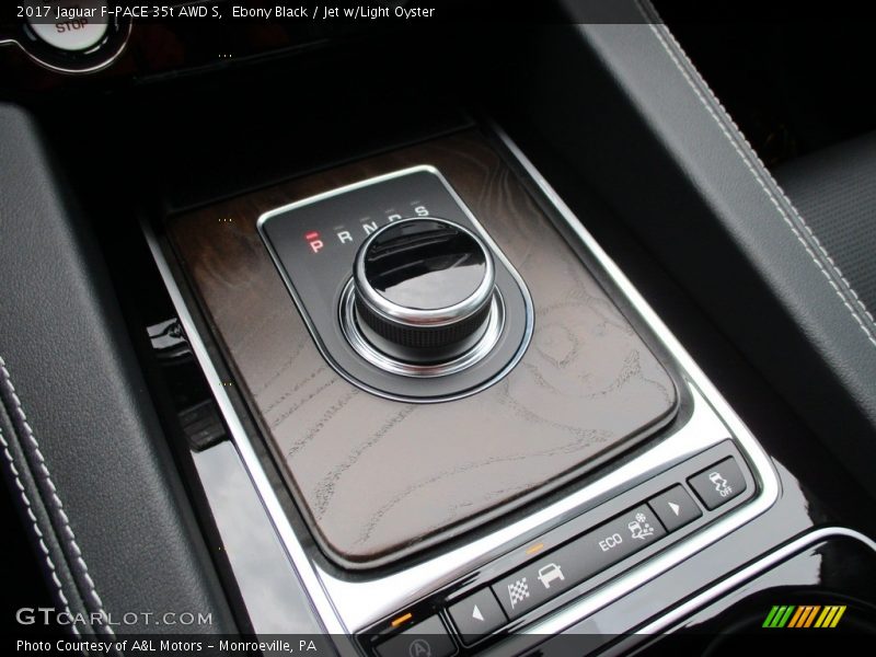Ebony Black / Jet w/Light Oyster 2017 Jaguar F-PACE 35t AWD S