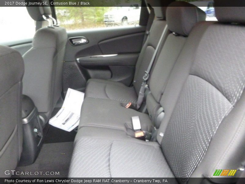 Contusion Blue / Black 2017 Dodge Journey SE