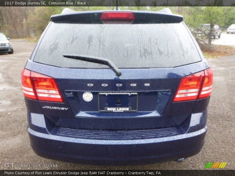 Contusion Blue / Black 2017 Dodge Journey SE