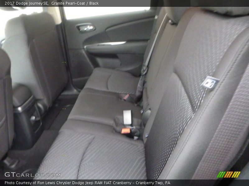 Granite Pearl-Coat / Black 2017 Dodge Journey SE