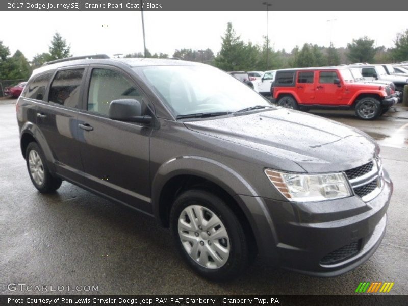 Granite Pearl-Coat / Black 2017 Dodge Journey SE